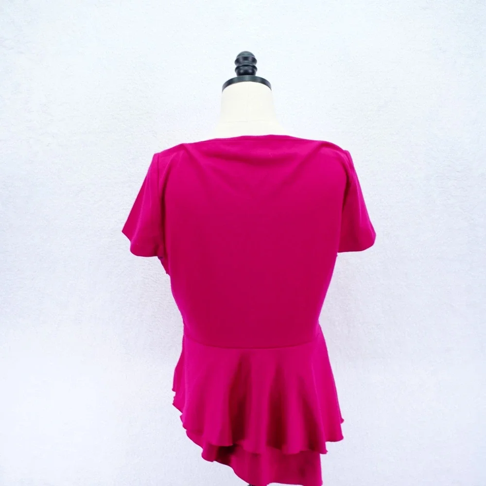 Tahari -Large- Hot Pink Peplum Top Blouse Boat Neck Short Sleeve Waist Flare - Picture 3 of 7
